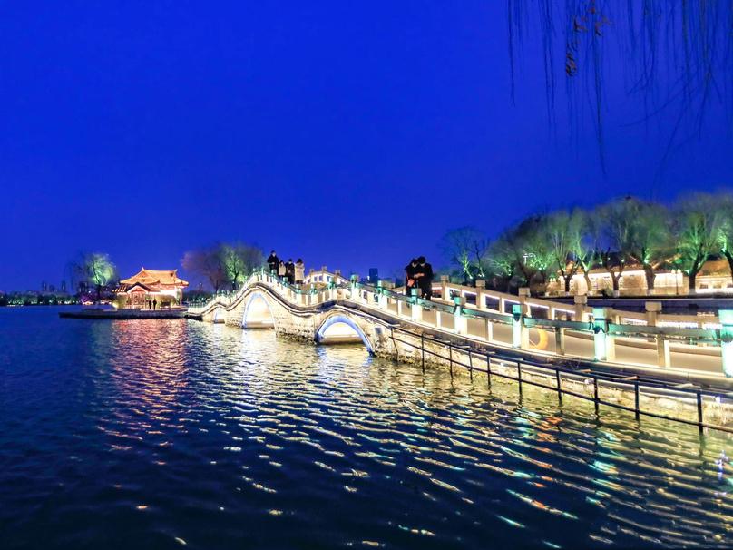 济南夜晚最美网红打卡地,济南周末好去处网红打卡点