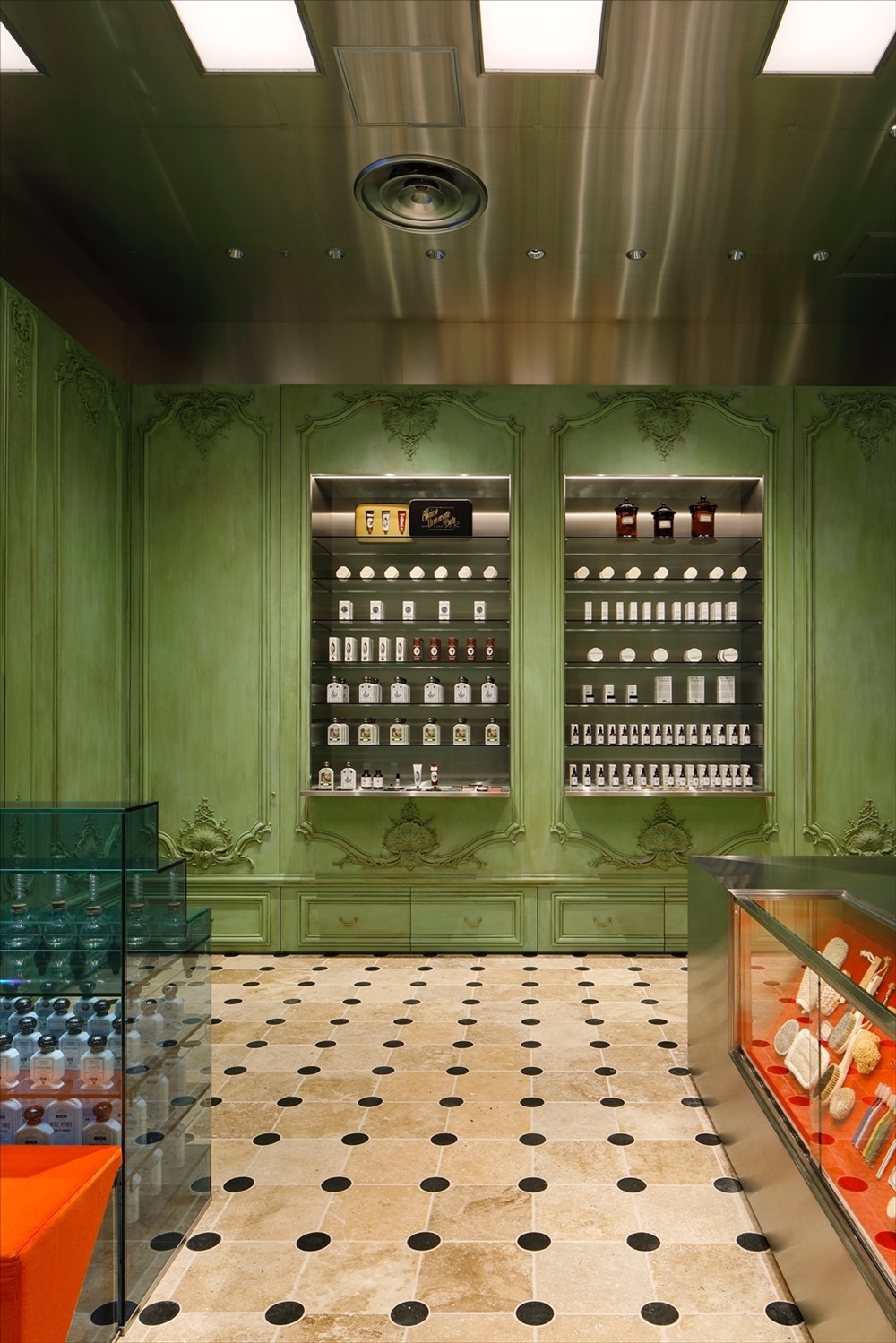 日本东京burton专卖店,东京offwhite专柜