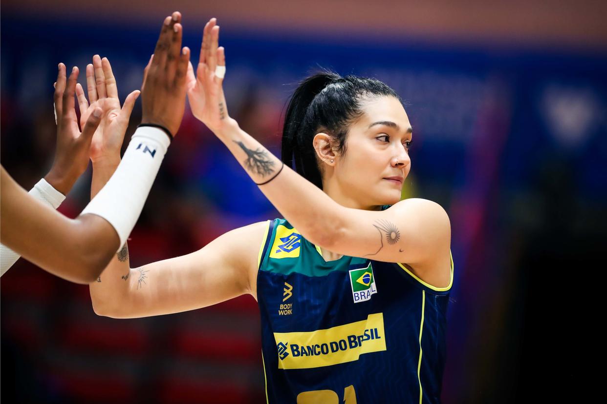 2016女排对战巴西吉马良斯,巴西女排吉马良斯资料