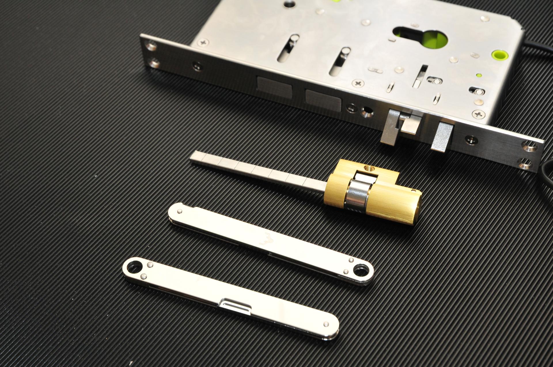 全自动智能门锁人脸识别鹿客s50f,智能锁人脸识别推荐鹿客