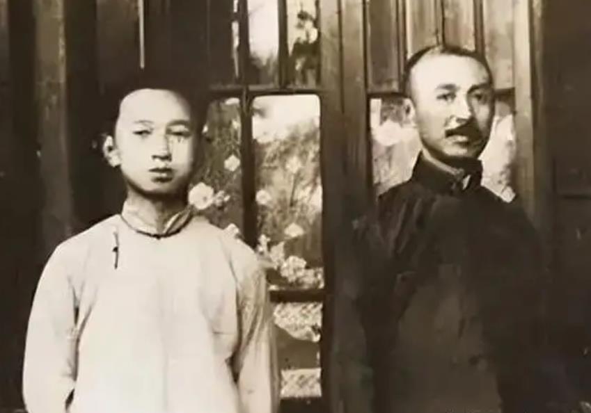 周总理用一张香烟盒，让美国放归钱学森，并发出句载入史册的感慨