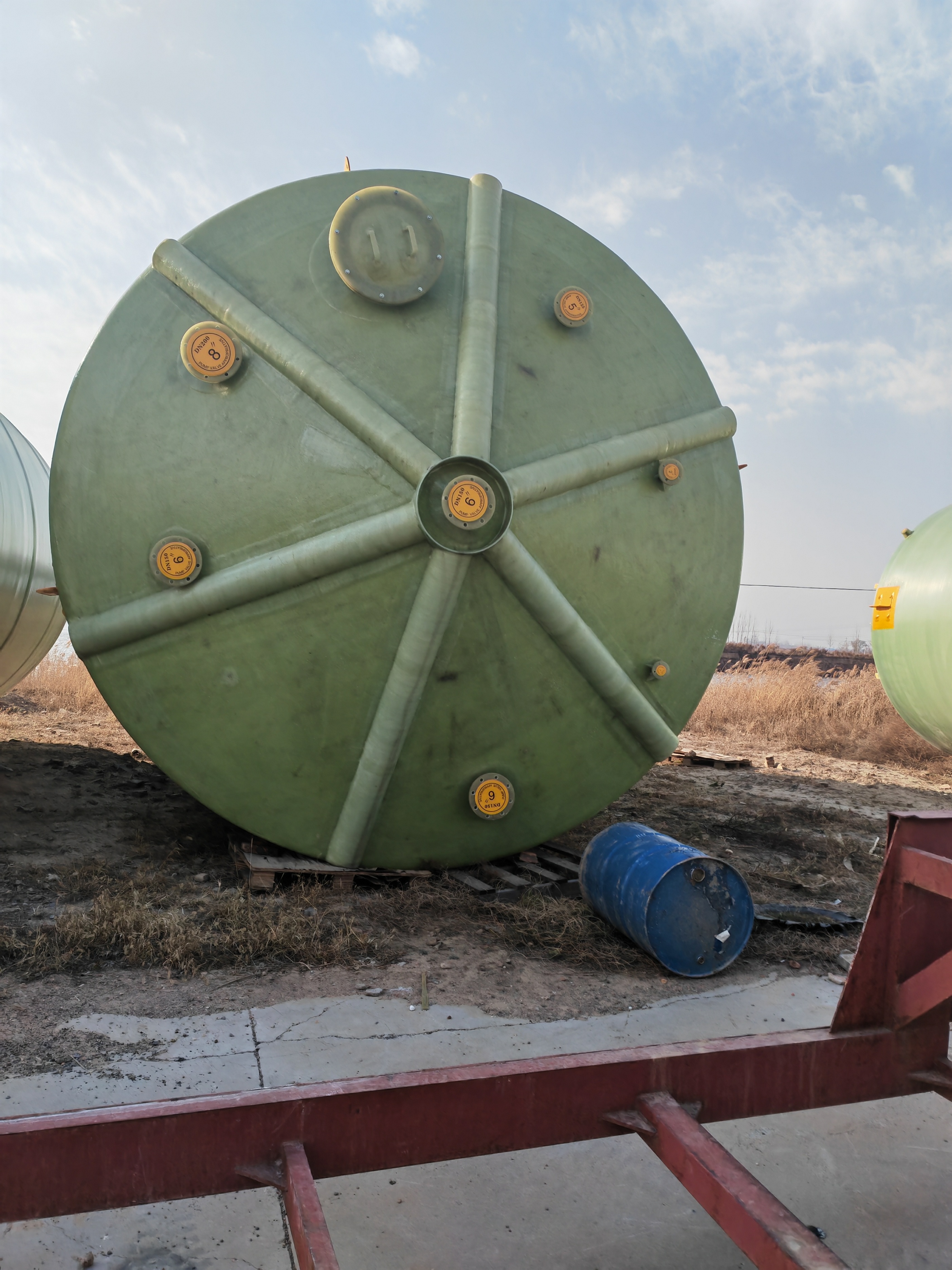 卧式玻璃钢储罐方案,湖北卧式玻璃钢储罐加工