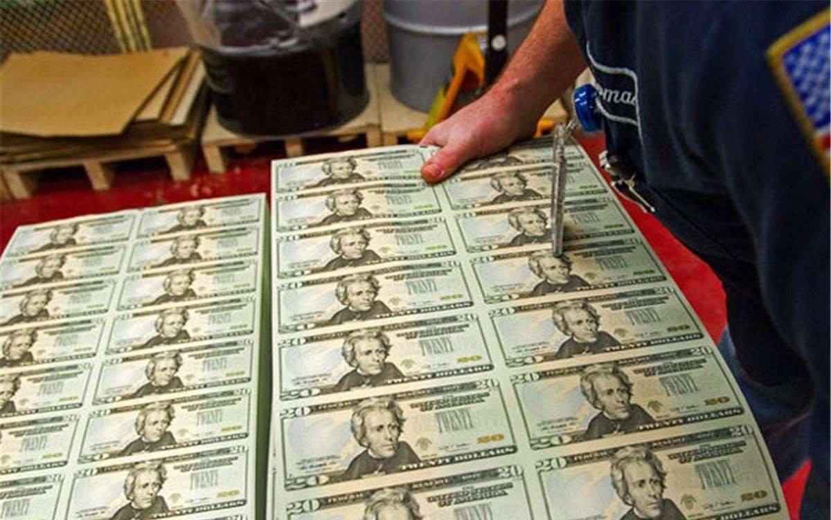 中国大量抛售美国国债会怎么样,如果中国大规模抛售美债会怎么样