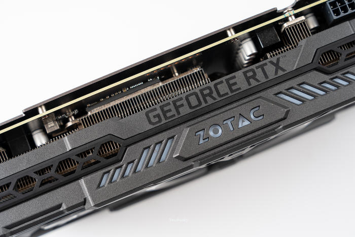 微星z690刀锋可以用1070ti吗,微星z690刀锋钛对比吹雪