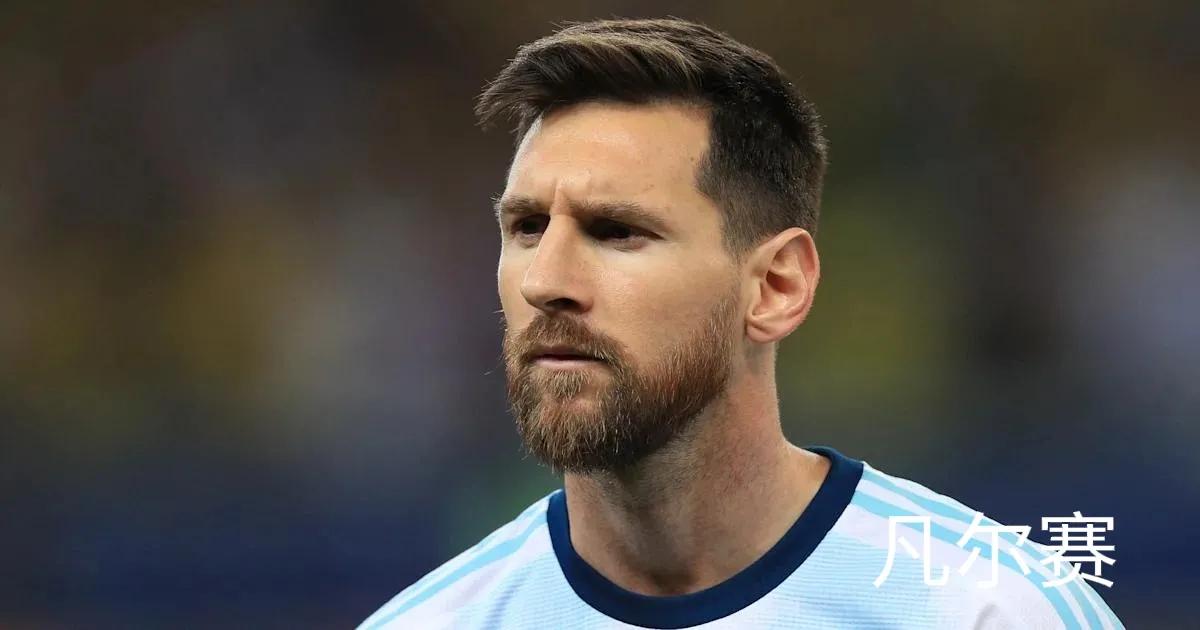 实况足球c罗梅西视频,实况足球c罗梅西二选一