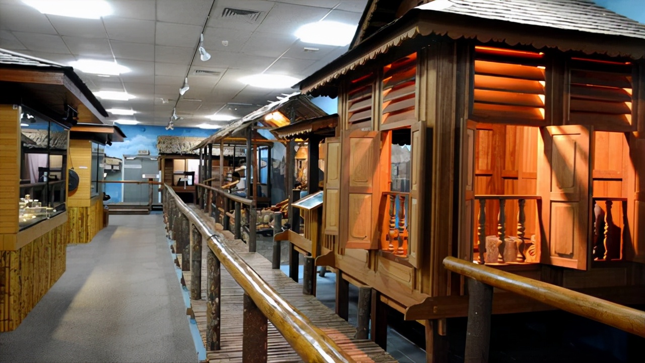 “国王富得流油，居民躺着分钱”，文莱究竟是一个怎样的国家？