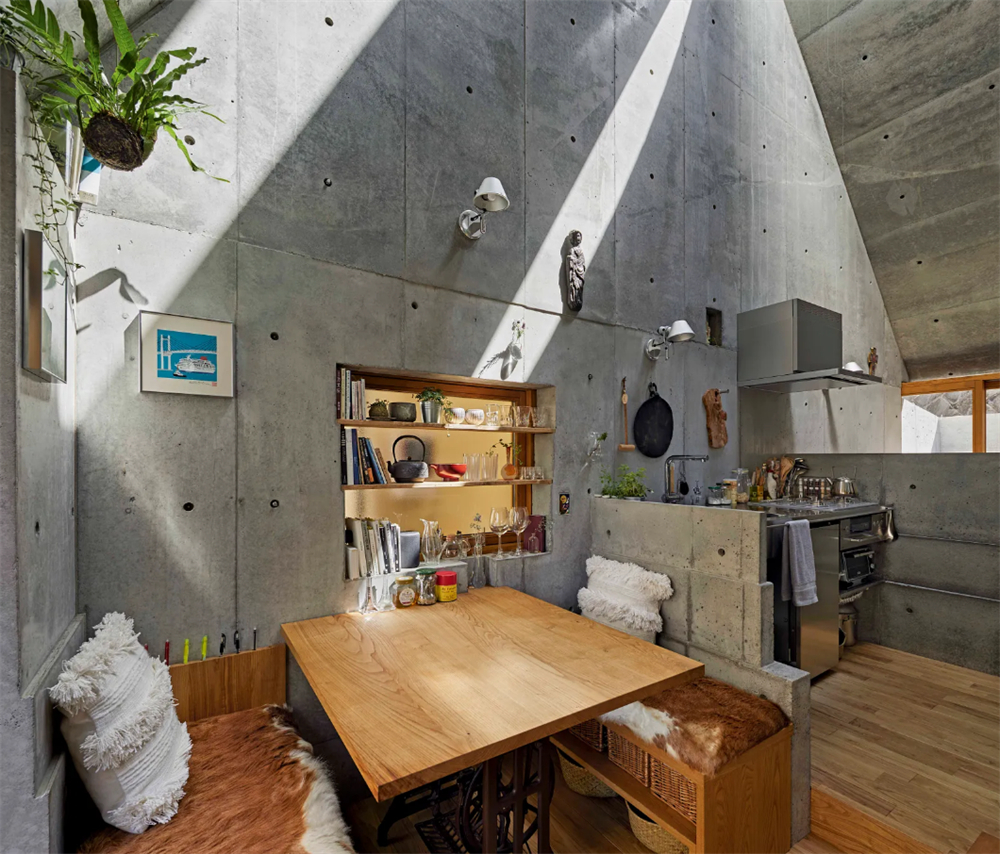 日本小夫妇房子,日本夫妻住进荒宅