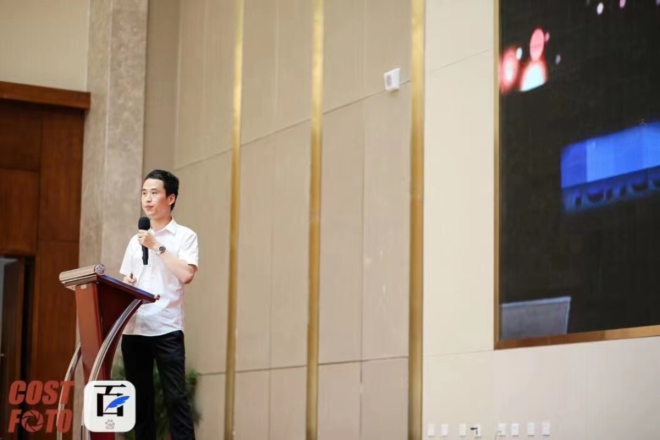 从一个普通人到登顶的心路历程,从一无所有到白手起家的人