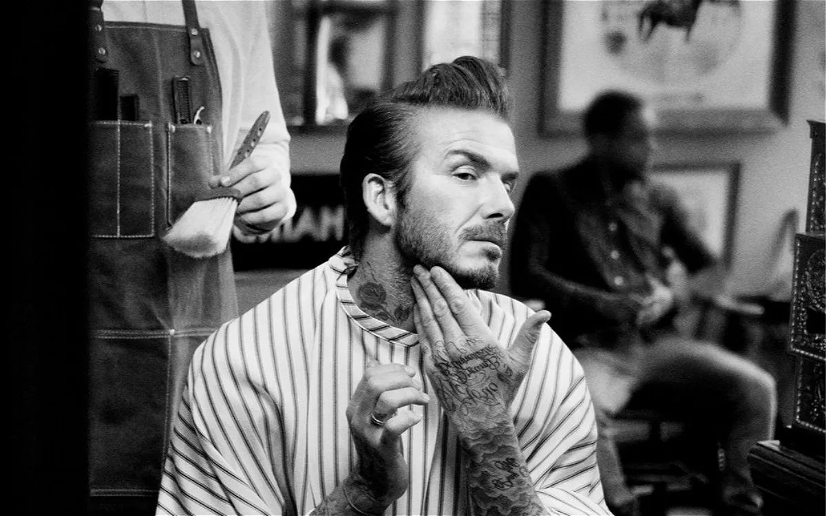 贝克汉姆是英格兰第一球星吗,贝克汉姆年轻的时候有多强