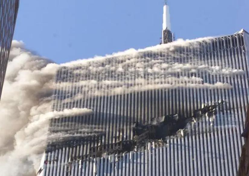 纽约911纪念广场设计,911遗址新建大楼