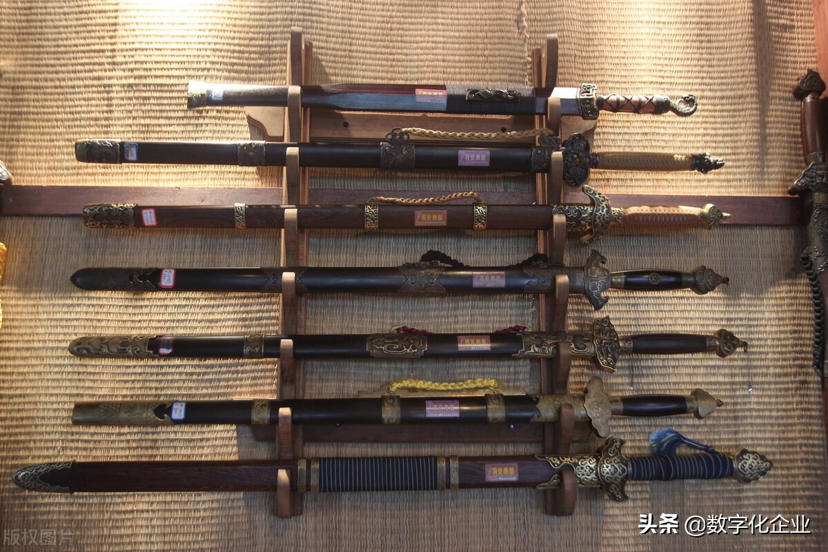 武侠玄铁,玄铁在现实中是什么材料