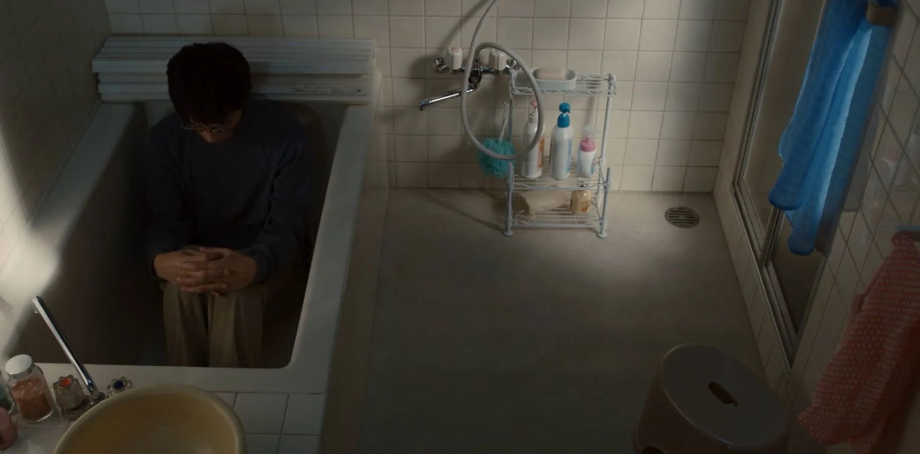 一部治愈焦虑的岛国电影，道出抑郁症家庭的真实状况