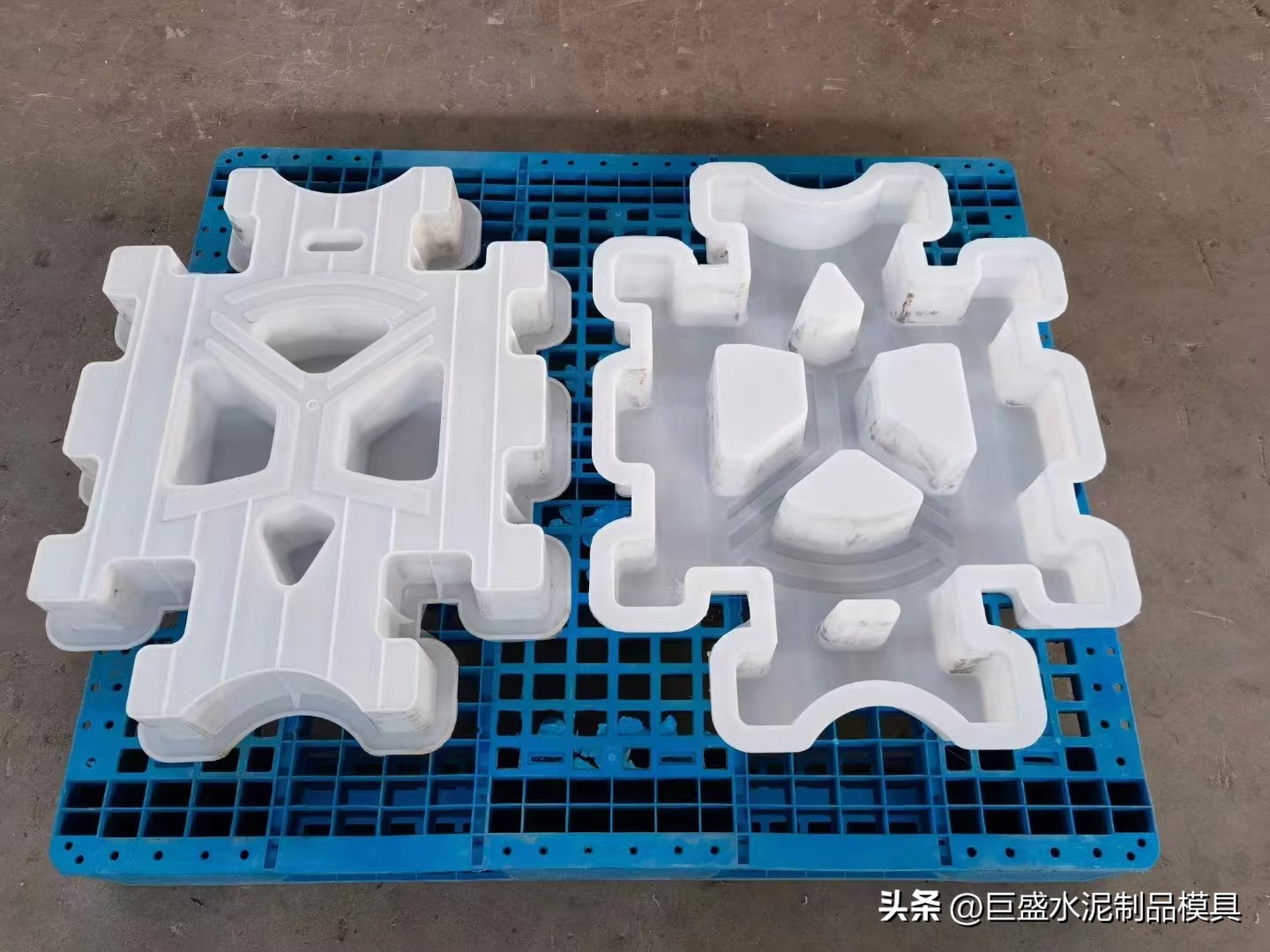 生态挡土墙钢模具,挡土墙护坡模具生产厂家