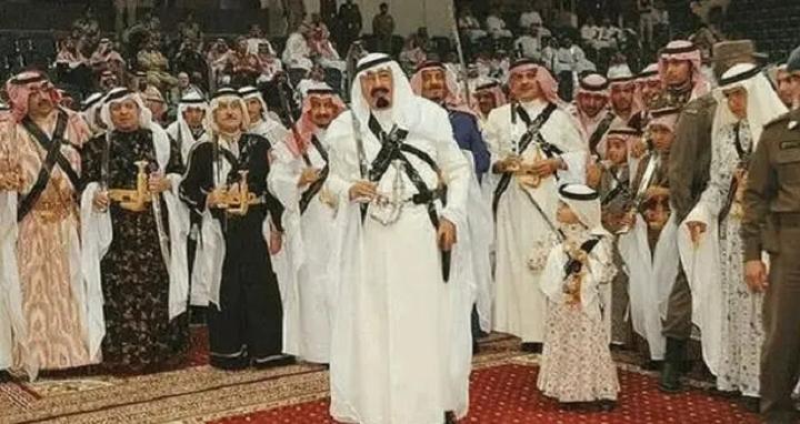 拜登遭沙特王储当面硬怼,沙特王储当面回怼拜登