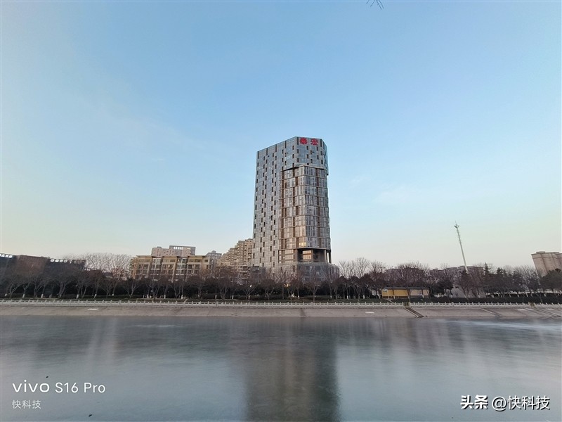 vivos16pro使用体验总结,vivos16和s16pro如何从外表区分