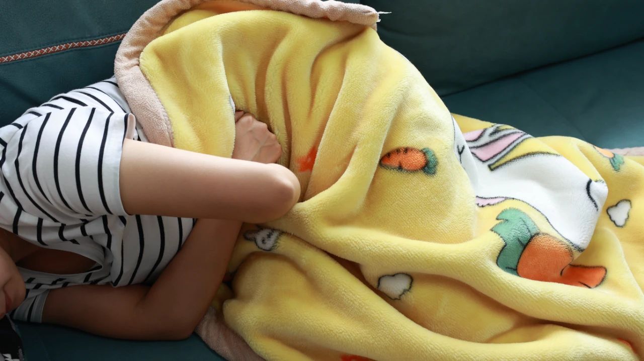 宫颈炎急性的症状有哪些表现,急性宫颈炎是怎么导致的