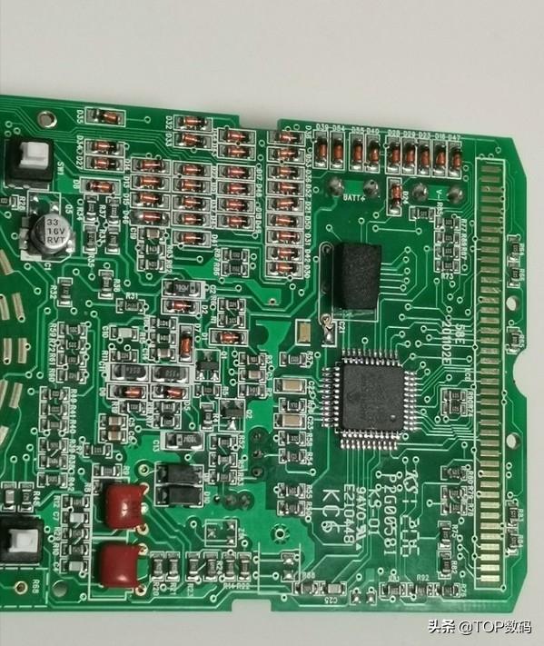 80元入手十年前万用表UT58E，体验拆解：用料不一般、缺点很明显