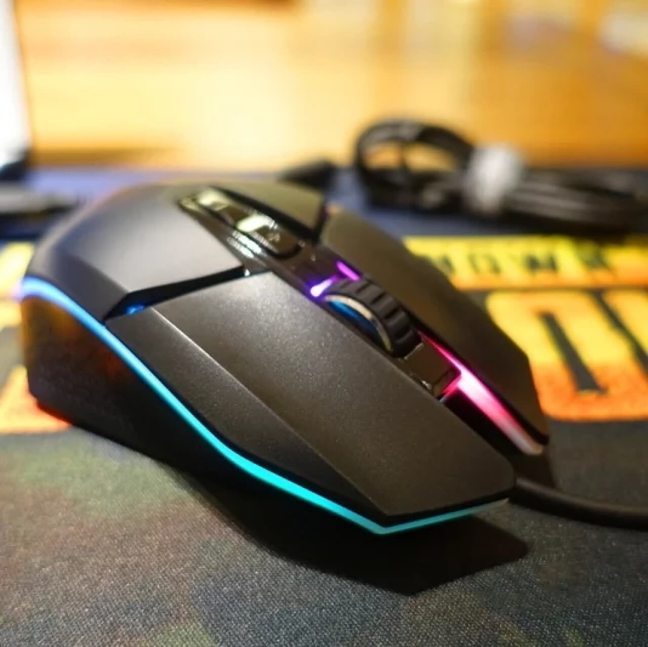 2023年游戏鼠标怎么选？雷柏、达尔优、迪摩、雷神、罗技最全测评