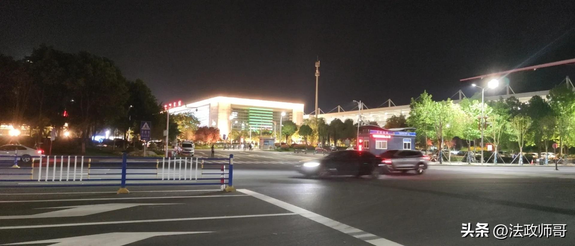 承揽合同与雇佣关系怎么分,承揽合同与劳务合同的区分