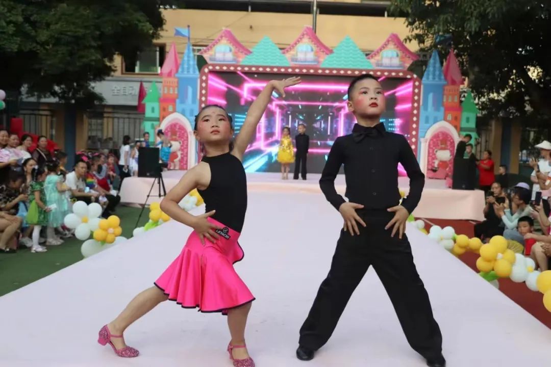 益悦童心幼儿园庆六一精彩表演,清东幼儿园庆六一游园活动