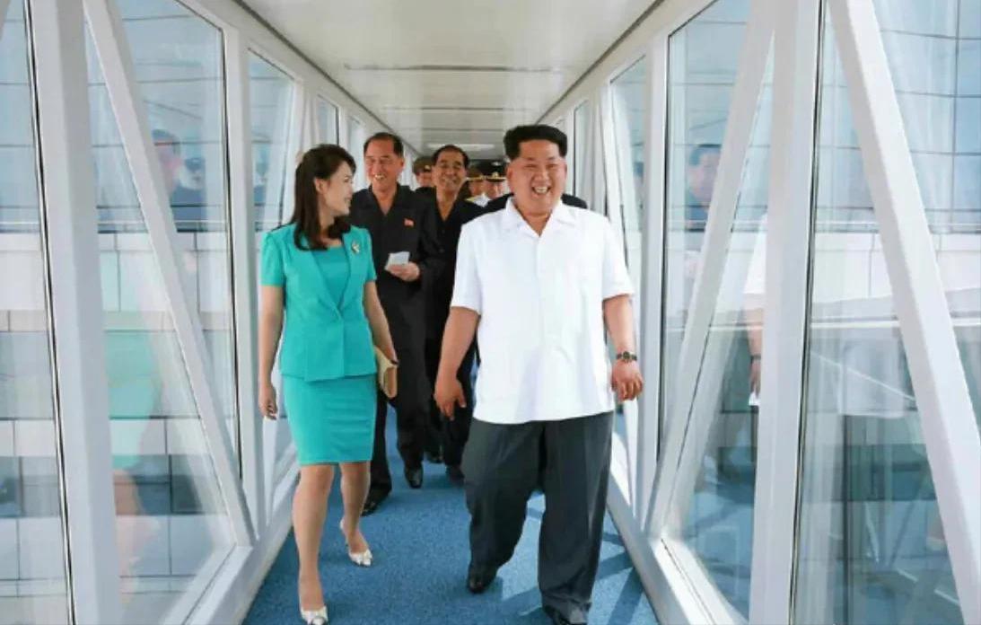 金家三代人的爱情:爷爷2次娶妻，父亲5段婚姻，金正恩夫妻恩爱