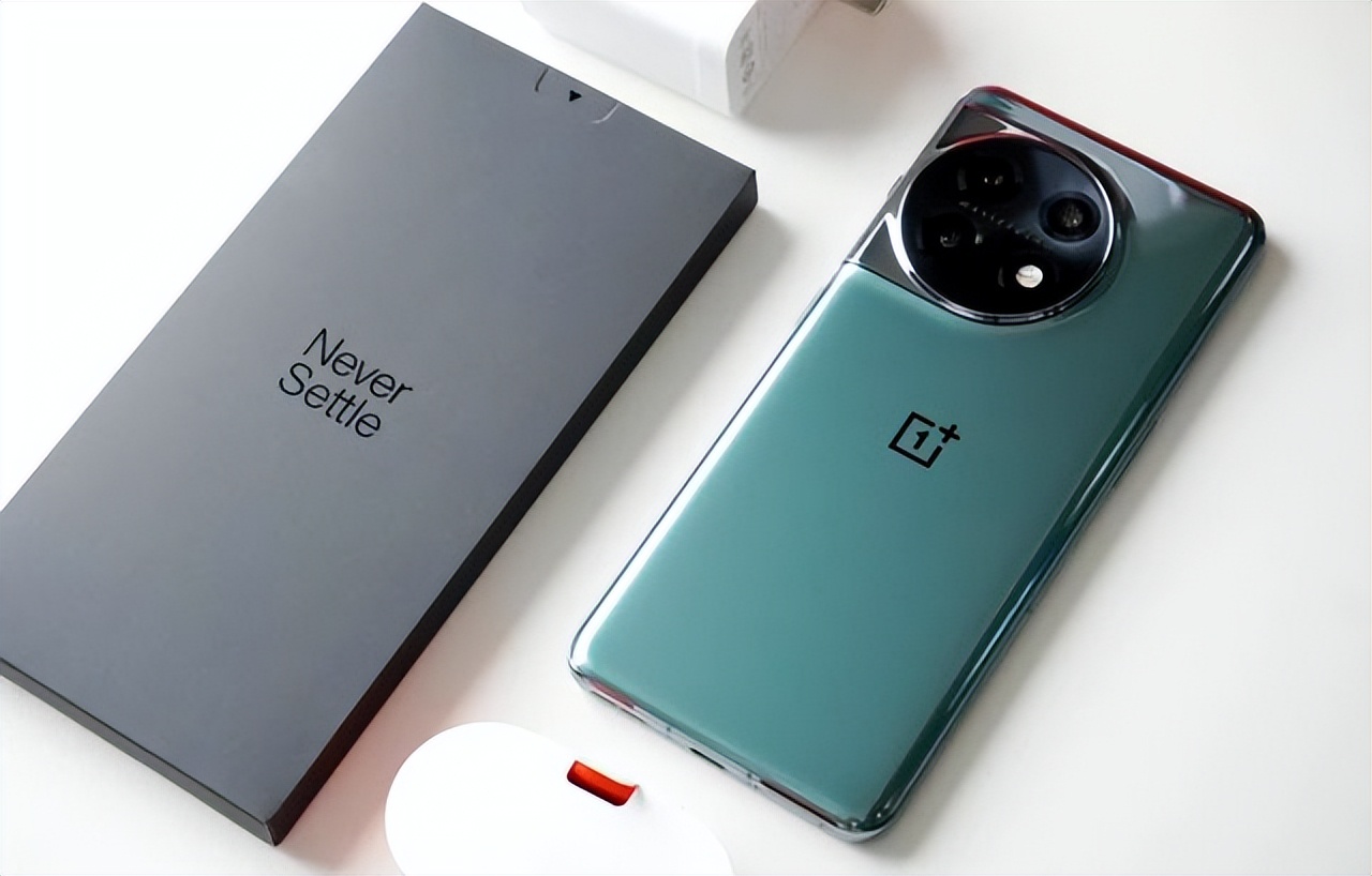 性能高续航强的5g千元手机有哪些,目前最好用和口碑最好的4款手机