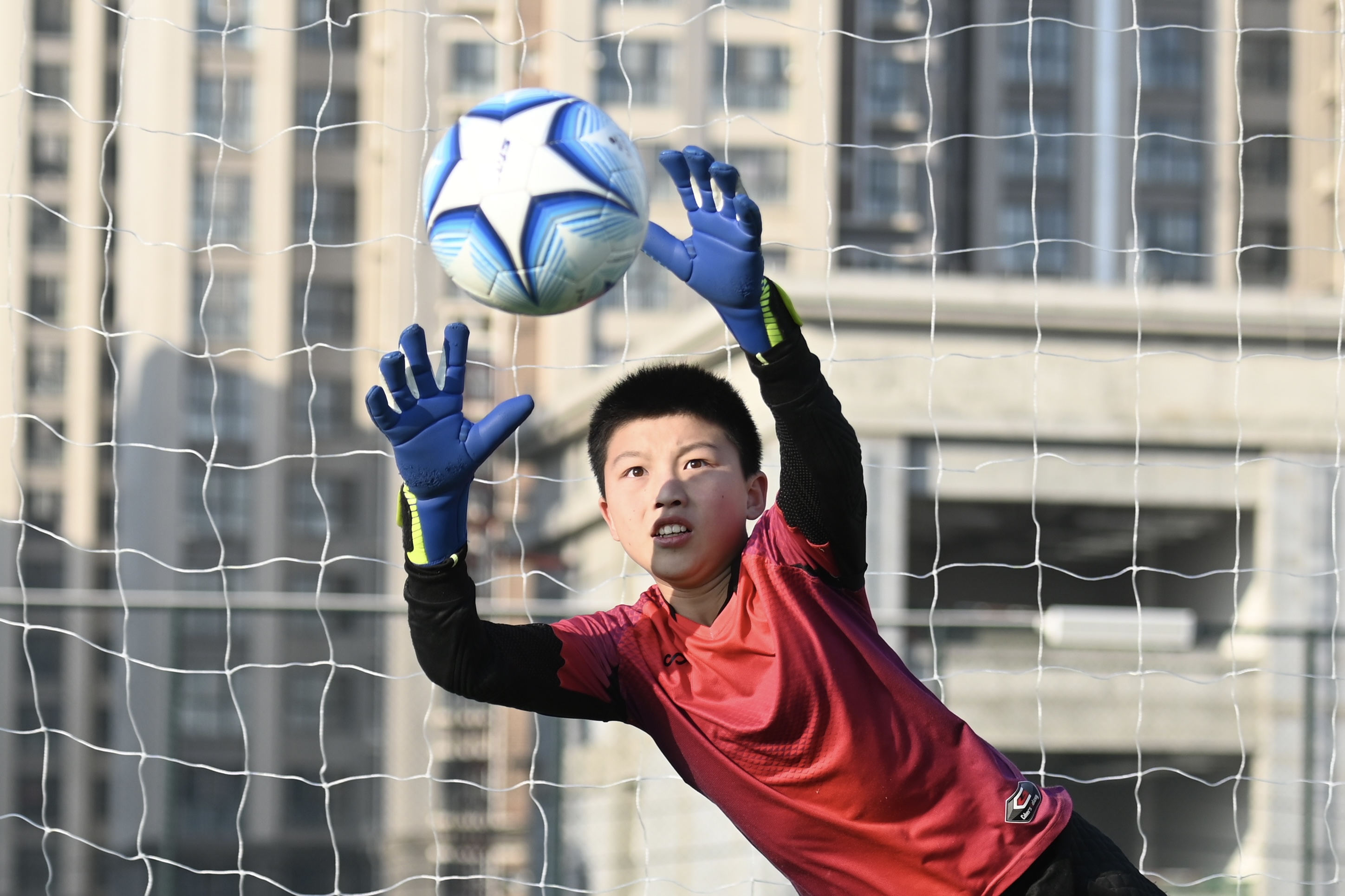 如何拍好球赛,如何拍好足球比赛的照片