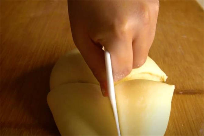 鸡蛋牛奶早餐饼教学 (早餐面包牛奶鸡蛋教程)