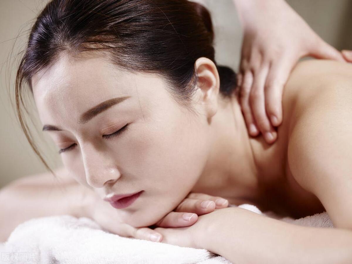 足疗店老板赚钱模式,开足疗店老板生意不好怎么办