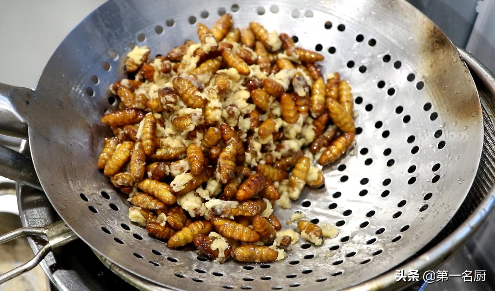 男人在生活中吃什么会更健康,建议男人别太节俭多吃这5种食物