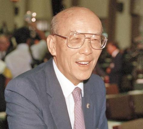 蒋经国与四大家族的归宿,蒋经国和他私生子相认了吗