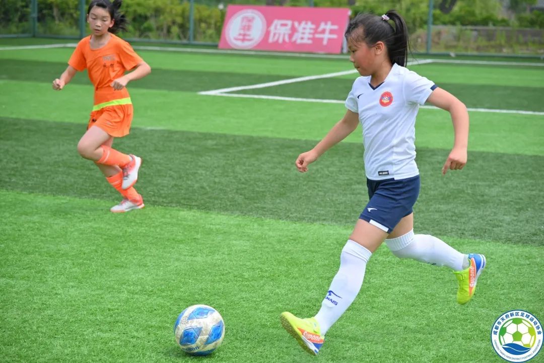 四川天府新区合江小学足球比赛,天府新区合江小学足球比赛2020年