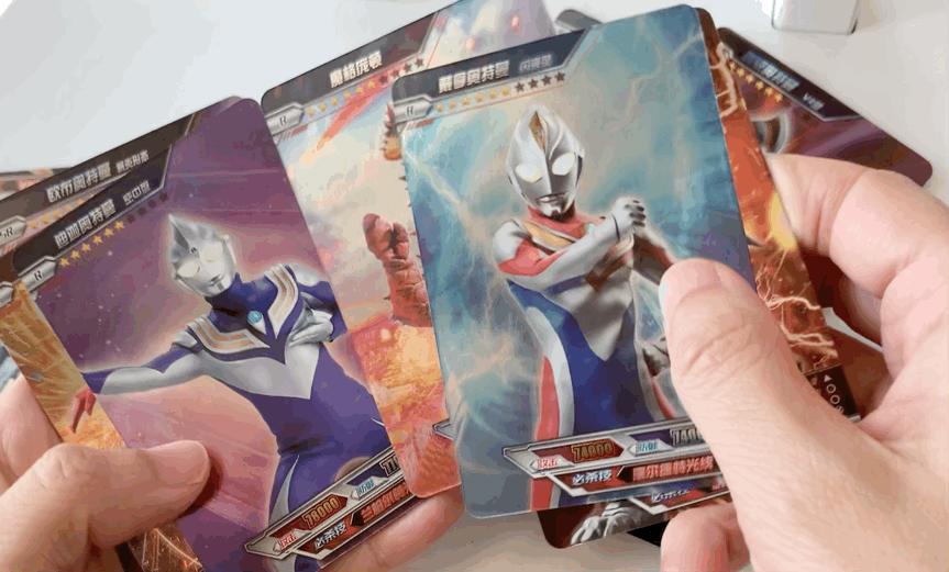 花掉100万元买奥特曼卡片,奥特曼卡片10000元一盒正版中文版