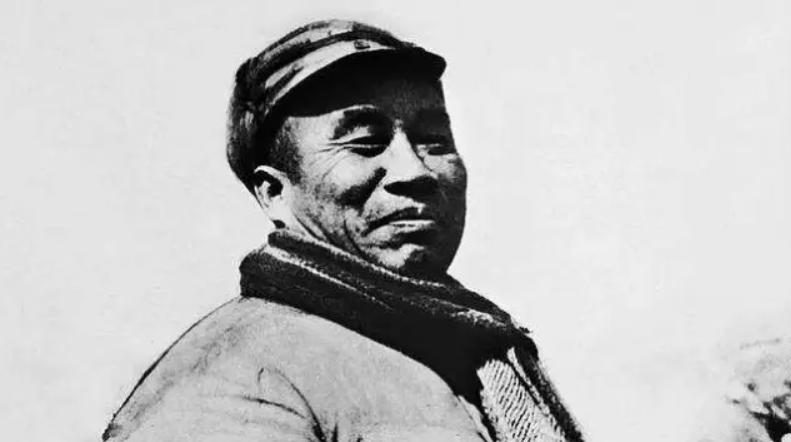 十大元帅谁的军事才能第一？其在世后代分别有几人？都是何军衔？