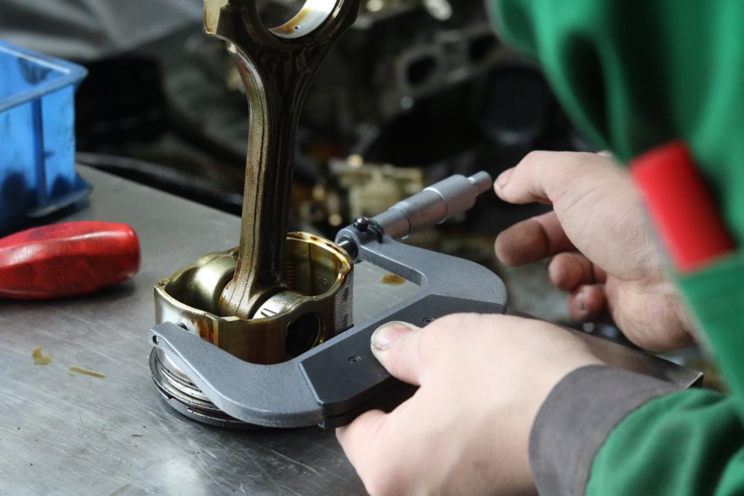 老rav4车翻新改造全过程,老款rav4比新款好太多