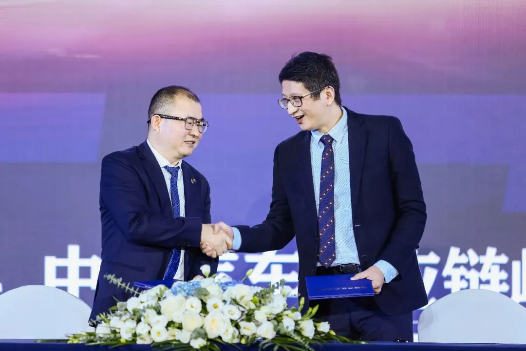 2022是未来很多年的转折点|汽车商业评论元旦献词