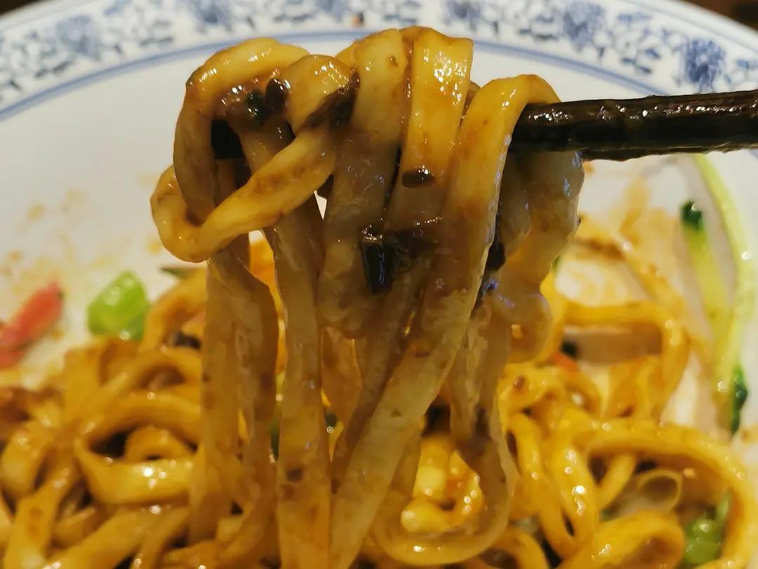 人间烟火气最抚凡人心出自哪本书,人间烟火气最抚凡人心的书好看吗