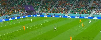 战术板｜没了马内还有小魔兽！荷兰从地狱到天堂，就因为教练强大