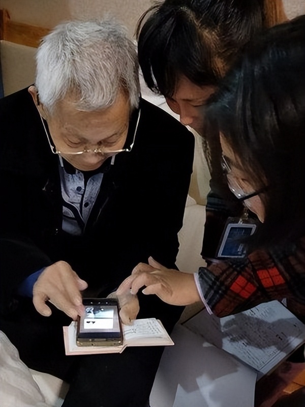 网瘾老人为何越来越多,网瘾老人背后存在的问题