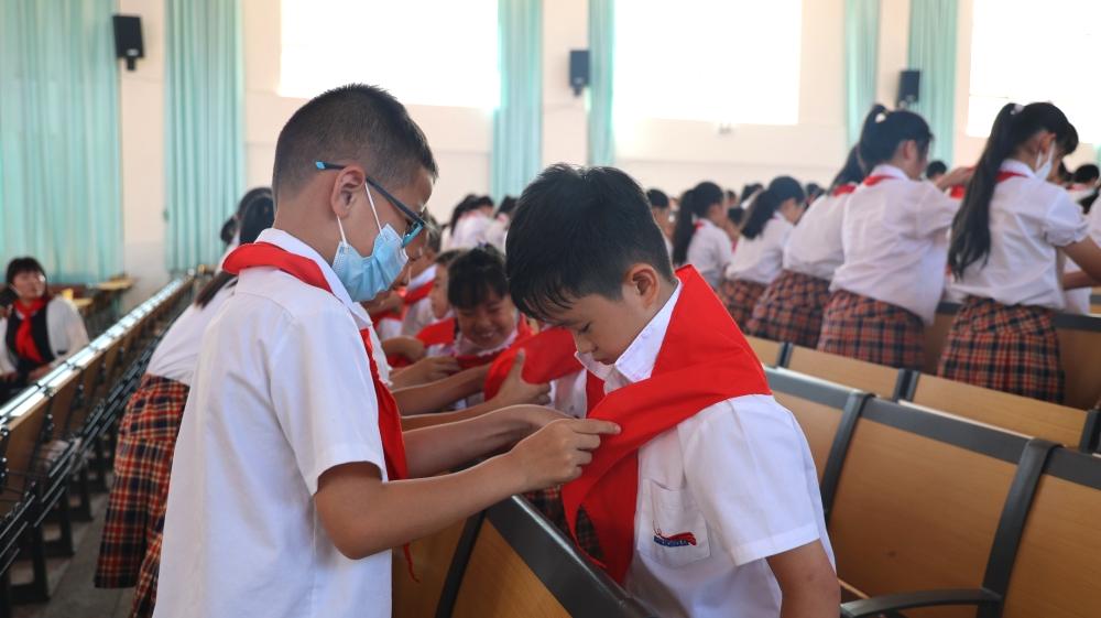 我想这样过六一,我也想拥有这样的爱情