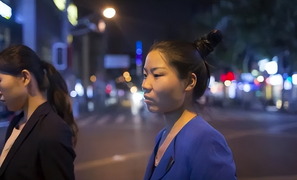 上海大学生的真实收入,上海本科生平均月薪