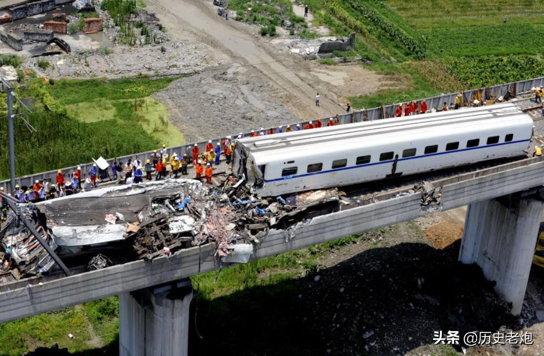 小伊伊温州长大的照片,温州小伊伊现在怎么样