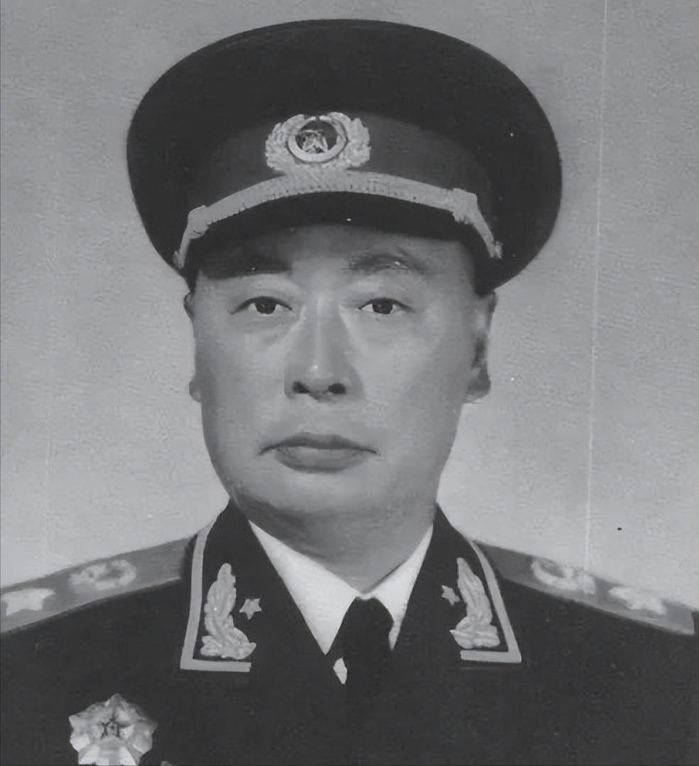 陈毅临终前，*剑英叶**拿出毛主席所写的纸条：我知道你在等什么