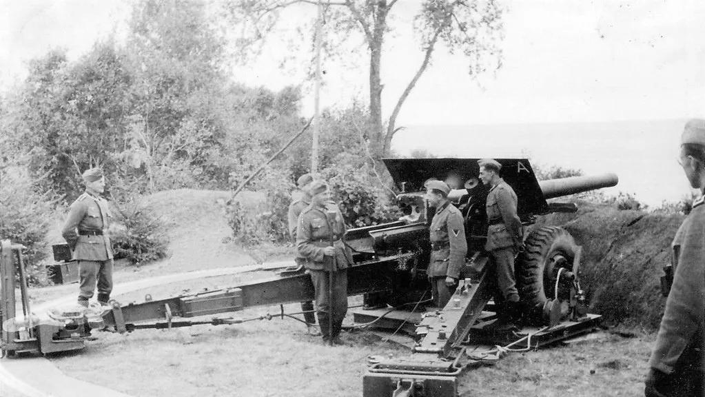 捷克105毫米加农炮,二战捷克vz18山炮