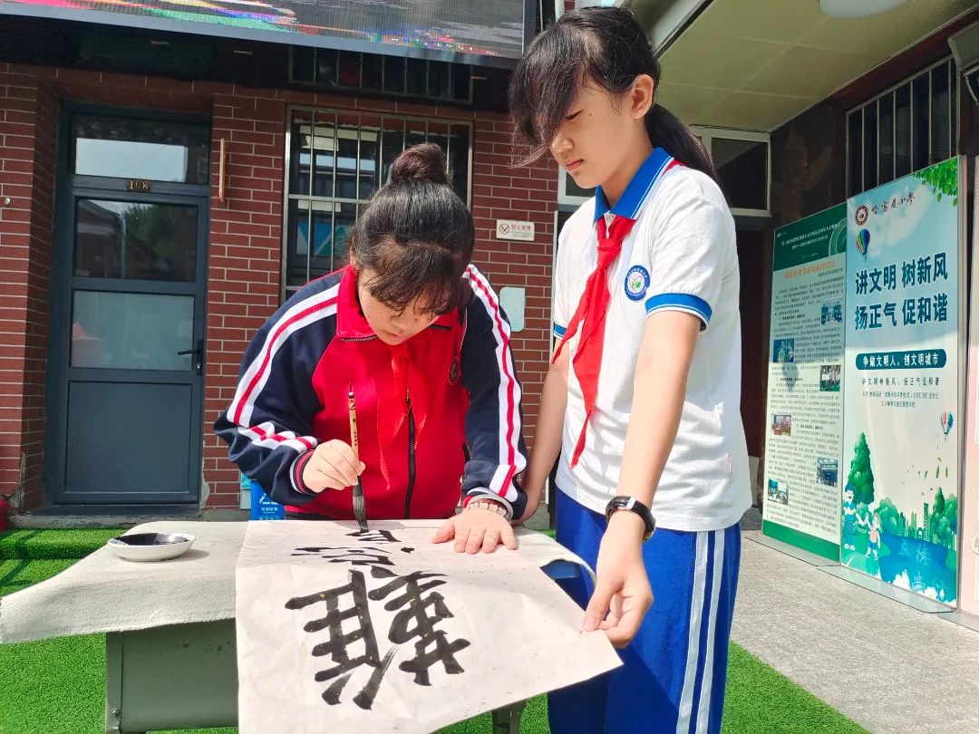 瀛ｅ繂鐣欏鏈潵鍙湡,瀛ｅ繂鐣欏鏃跺厜鏈変綘姣曚笟鍏哥ぜ鏆栧満