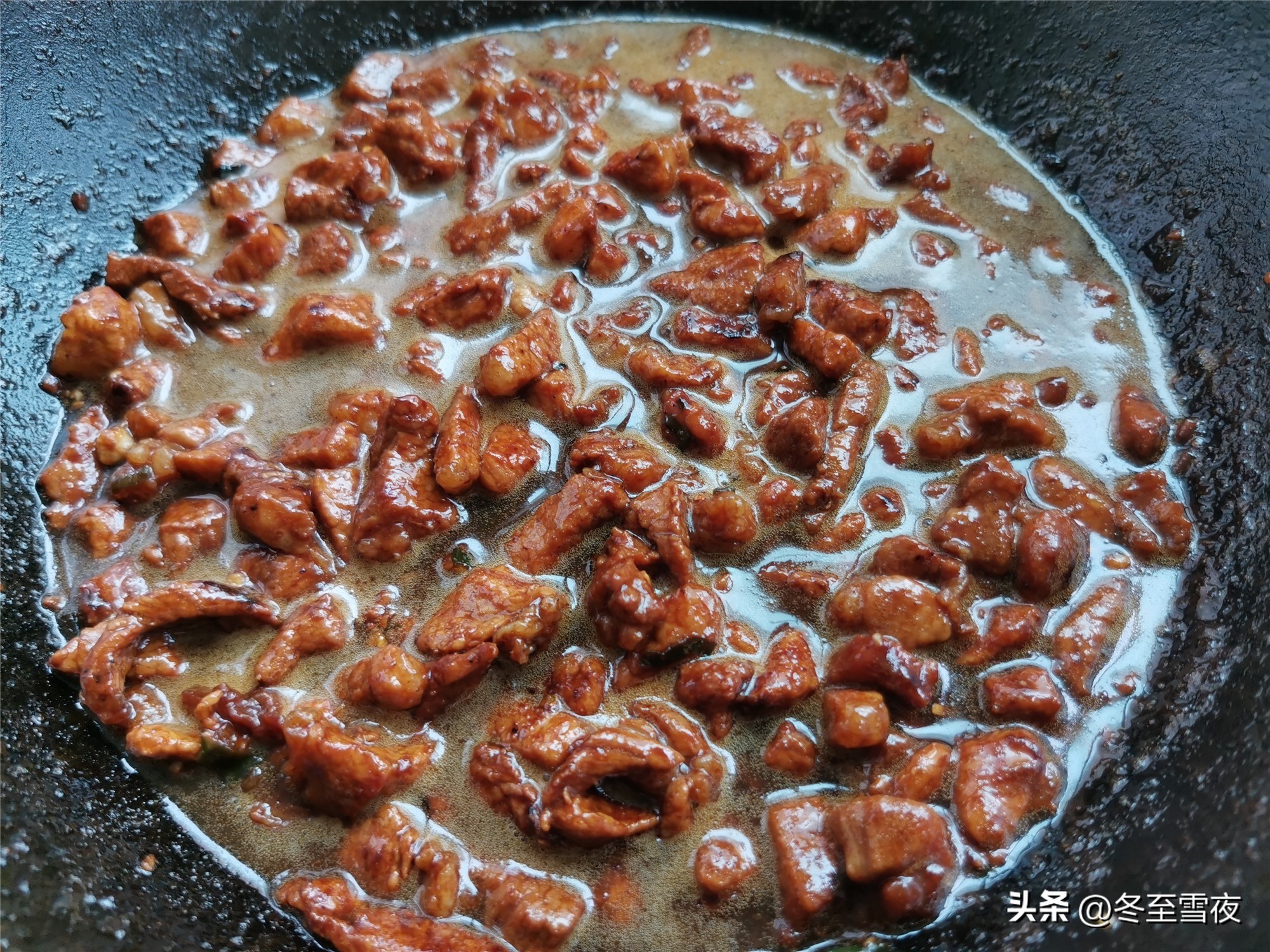 教你在家学做豆角包子馅,吃包子搭配什么肉菜