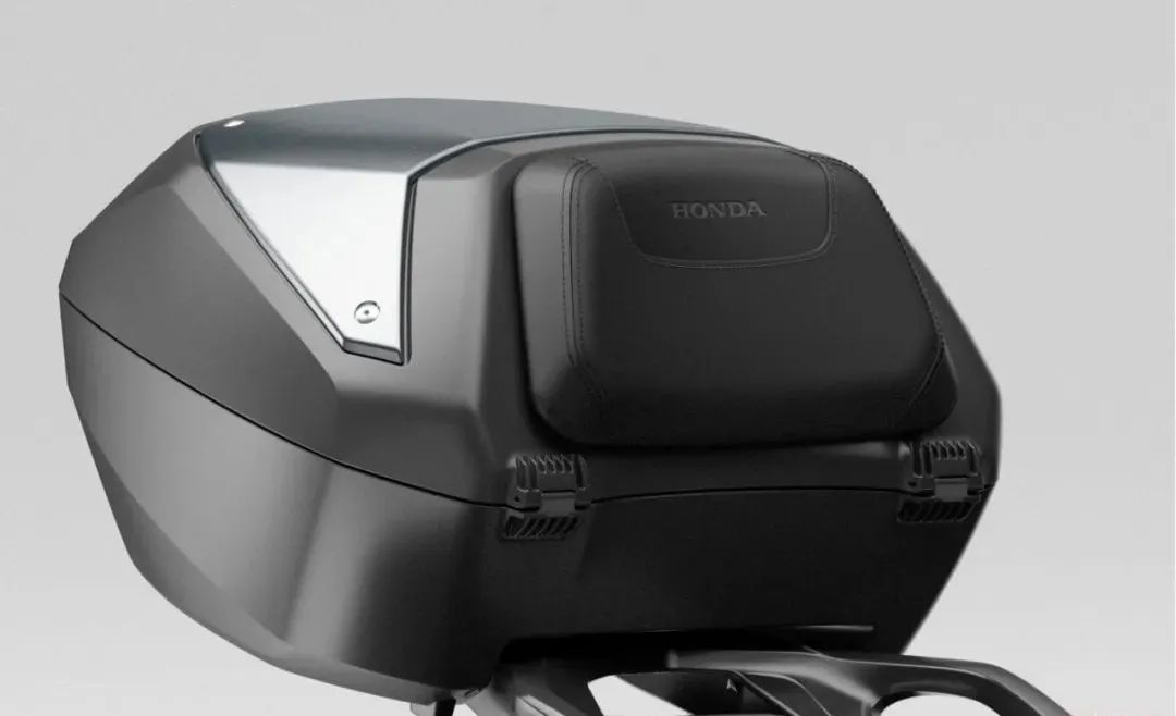 本田nt1100旅行摩托车试驾,本田nt1100摩旅版官方价格