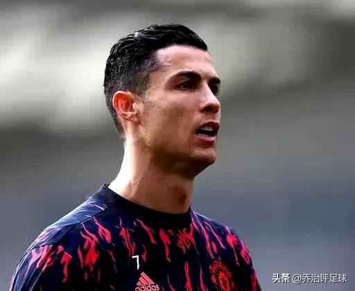 罗纳尔多梅西谁厉害,罗纳尔多梅西获奖视频