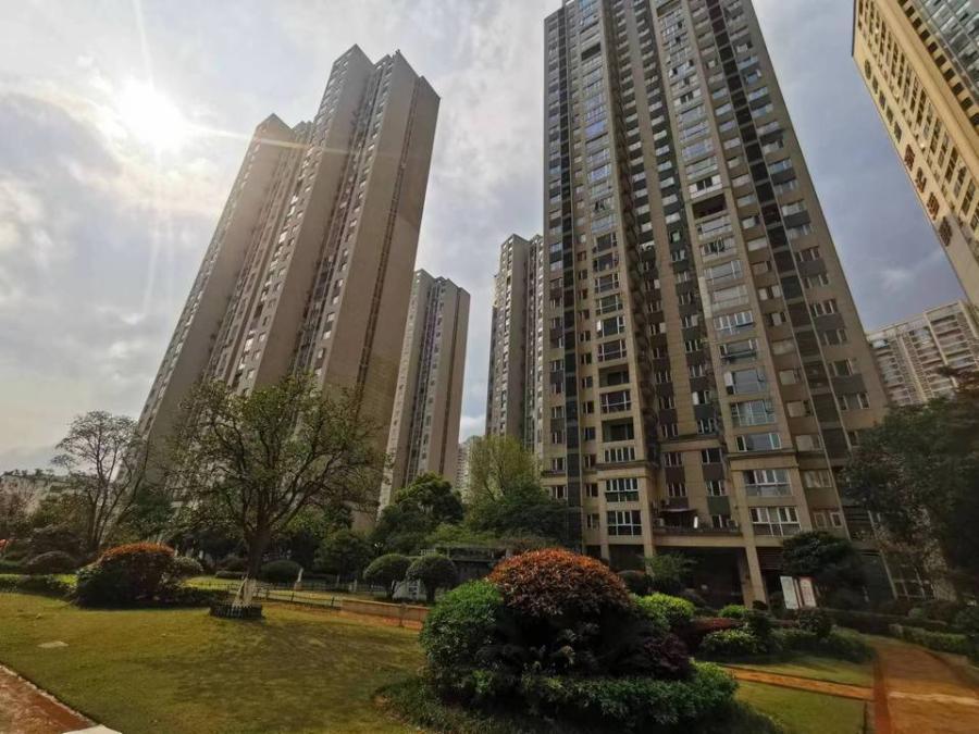 当代滨江，长沙金融中心的法拍房，低于市场价4500每平