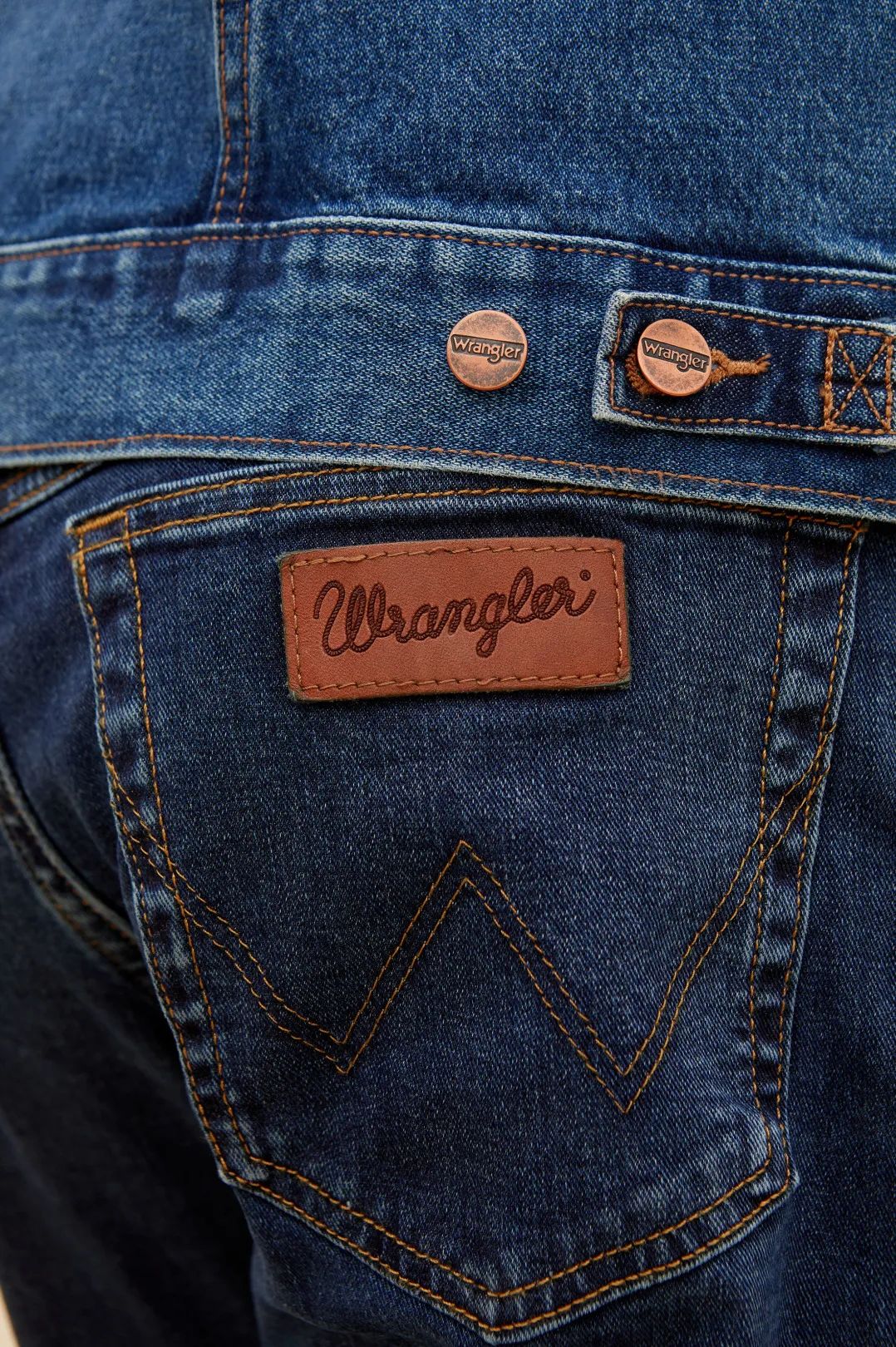 以自由之名！这个秋天，来Wrangler新店感受“纯粹牛仔精神”